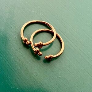 Elegant Gold Women's Rings